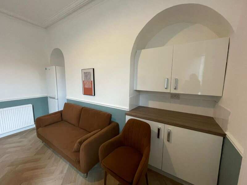 5 Bedroom HMO Property For Sale In Wakefield, Yorkshire Lincoln Road