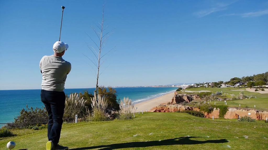 A Brief Guide to Buying Property in the Algarve