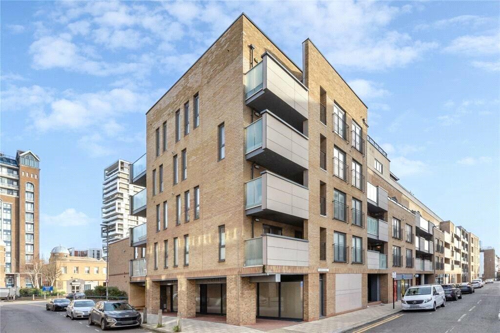 10, 36 Cubit Apartments