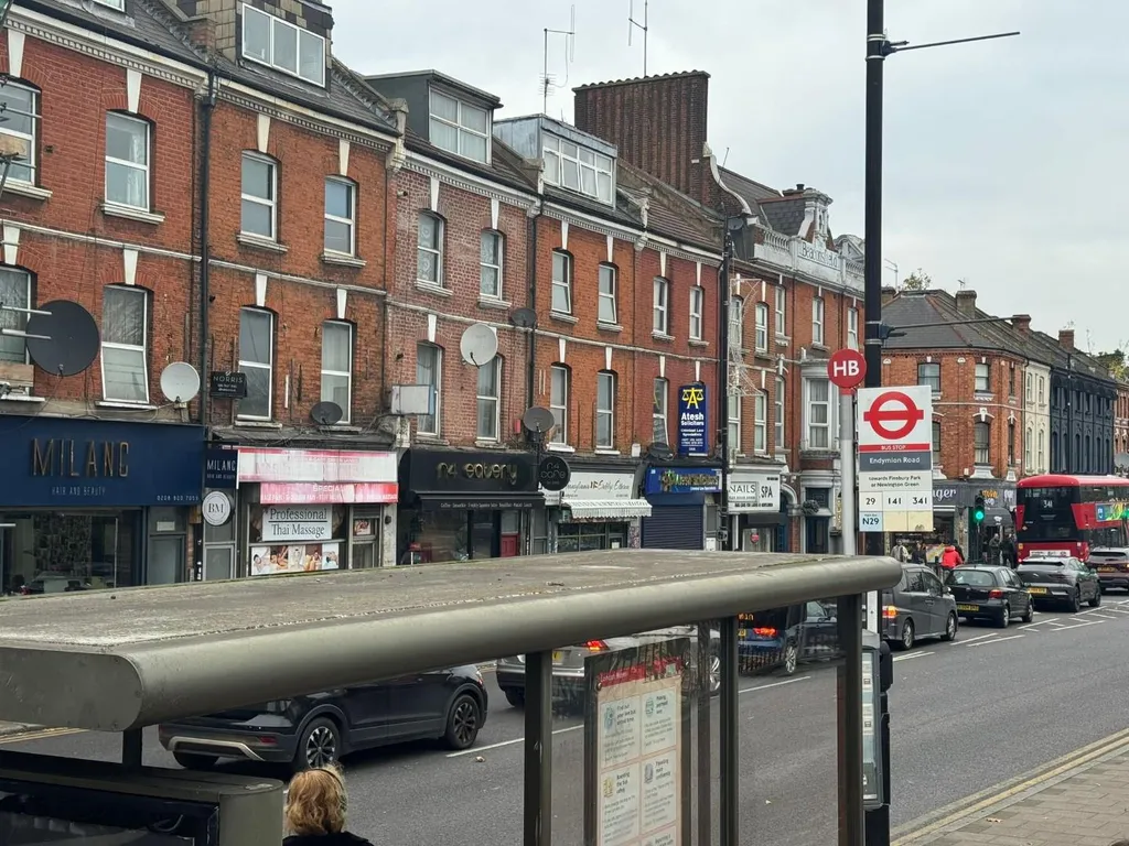 Green Lanes
