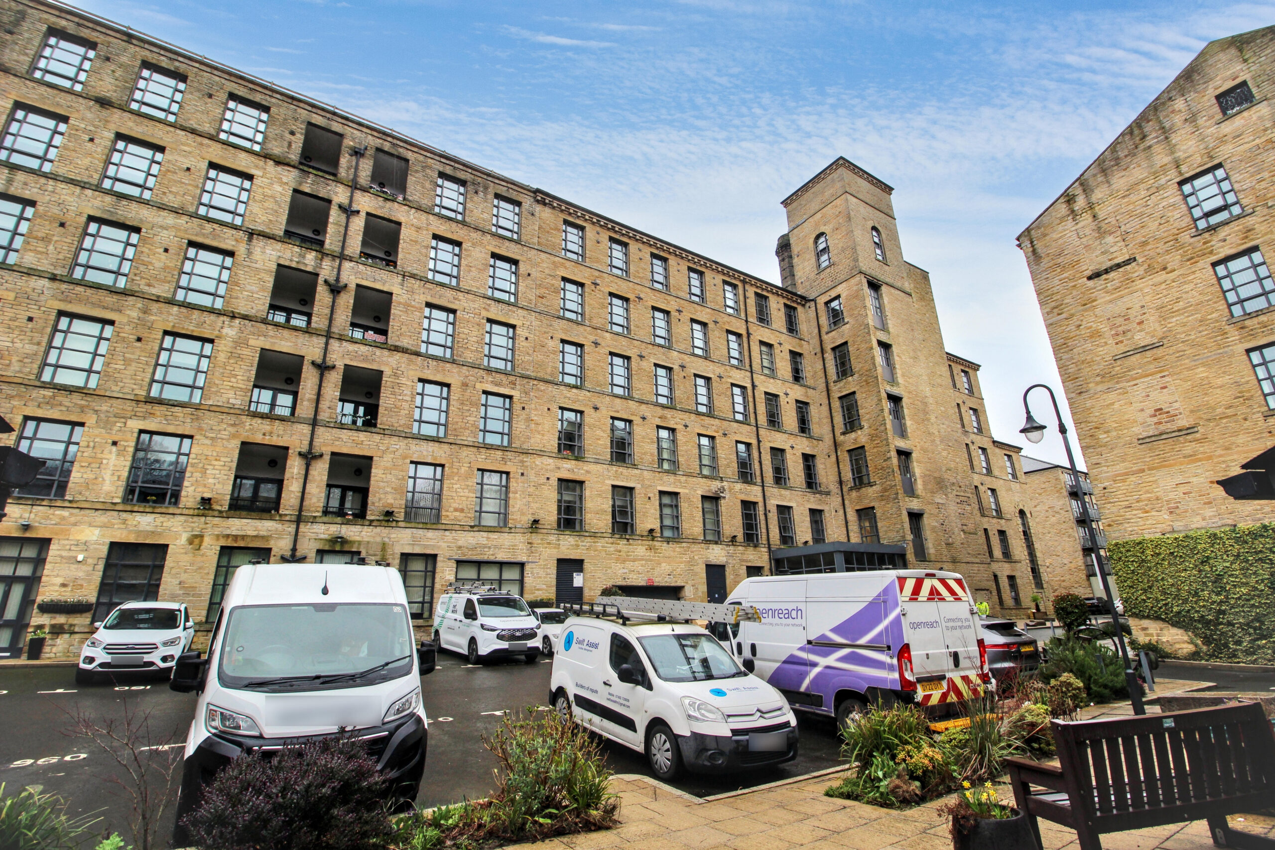 Stoney Lane, Huddersfield