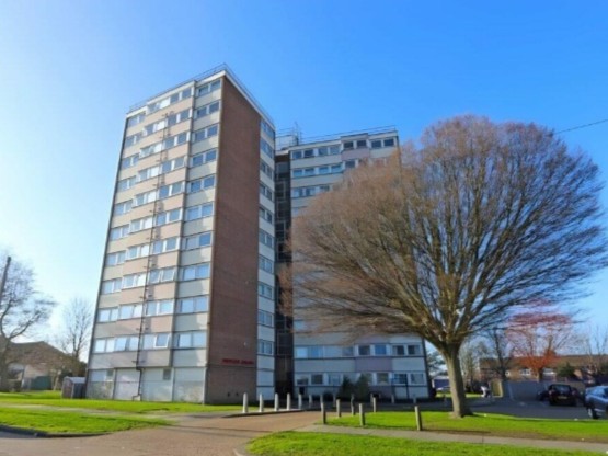 Bewley Court, Whittingham Avenue