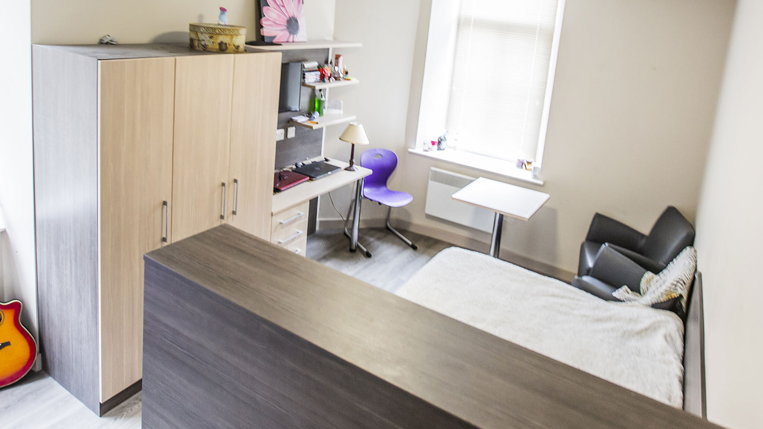 Unit 30, Clyde House