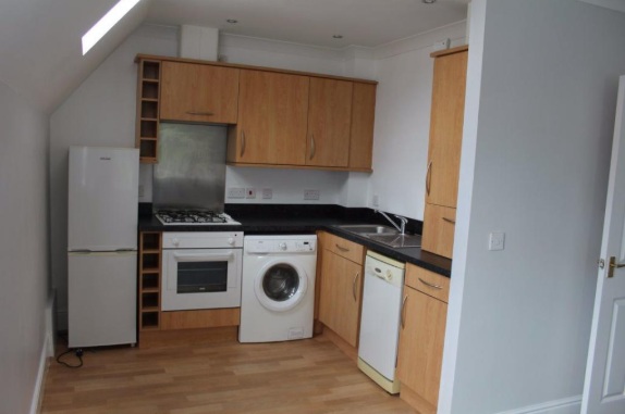 7 Swan House, Gray Road