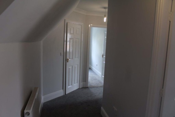 7 Swan House, Gray Road